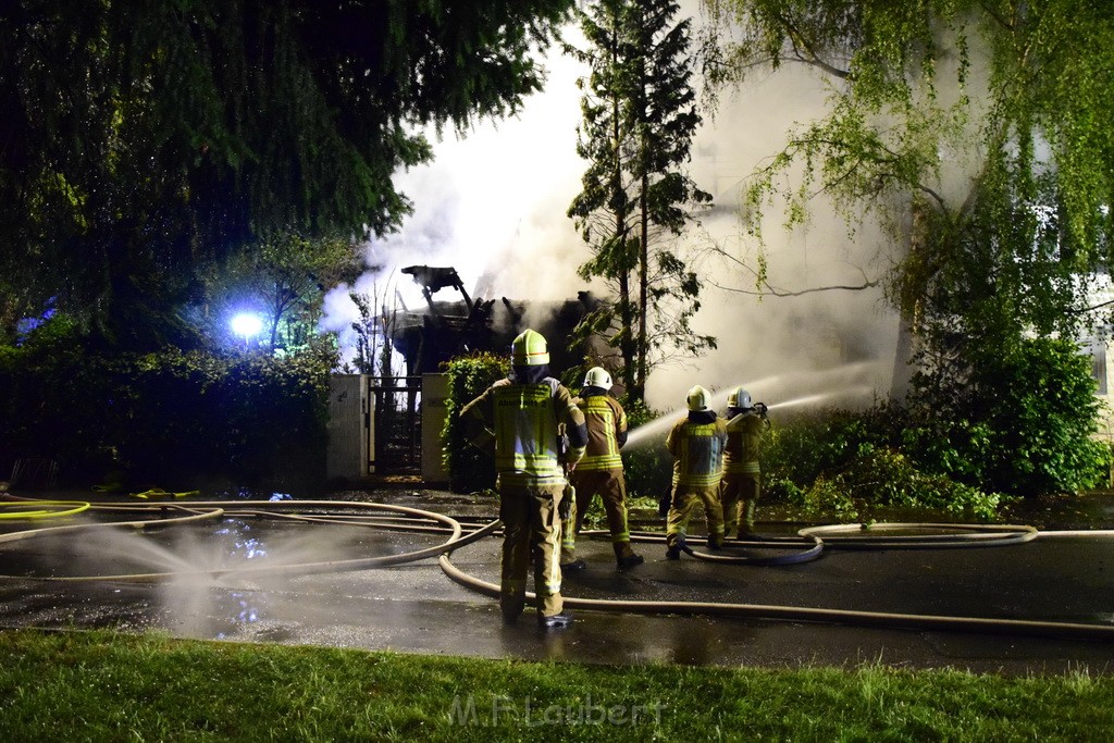 Grossfeuer Einfamilienhaus Siegburg Muehlengrabenstr P0029.JPG - Miklos Laubert